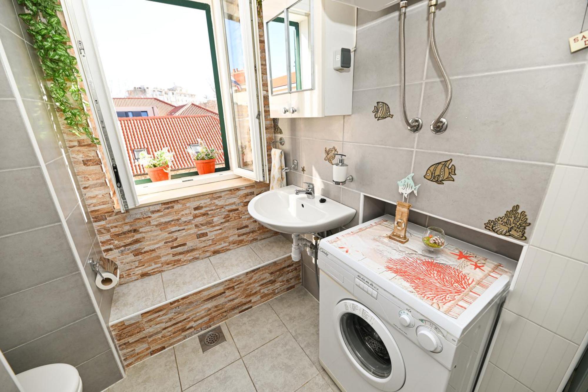 Apartments Posejdon & Neptun Split Extérieur photo