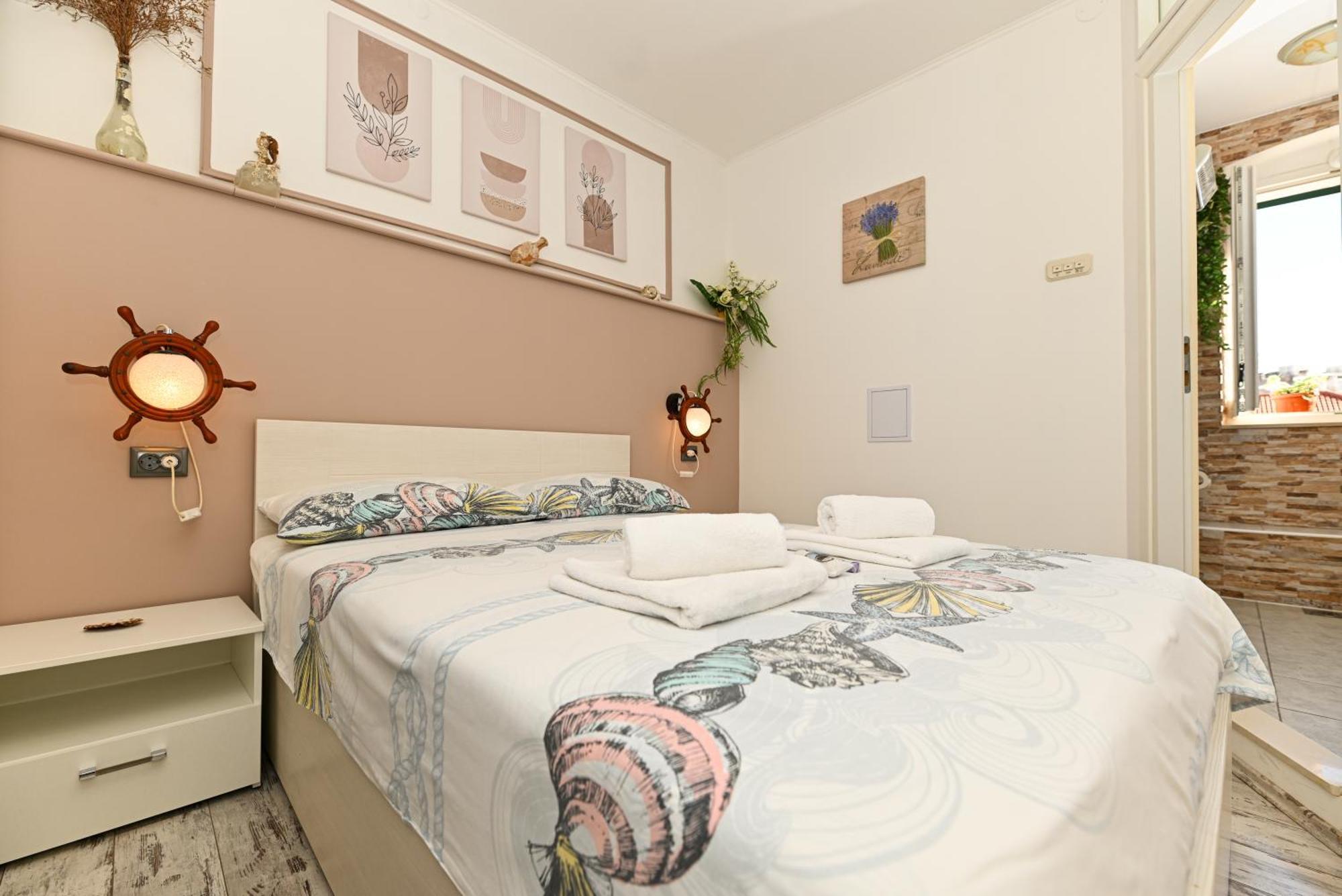 Apartments Posejdon & Neptun Split Extérieur photo
